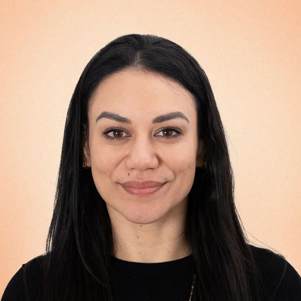 Ms Karin Meeds