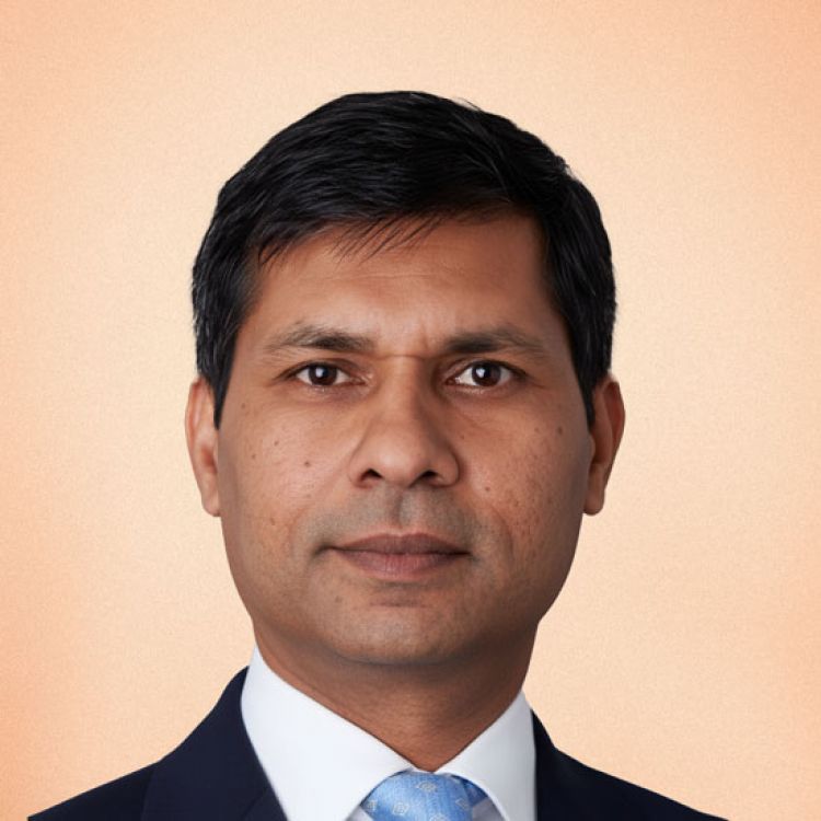 London Pregnancy Clinic portrait of Dr Prashant Purohit is a Consultant in Gynaecology.